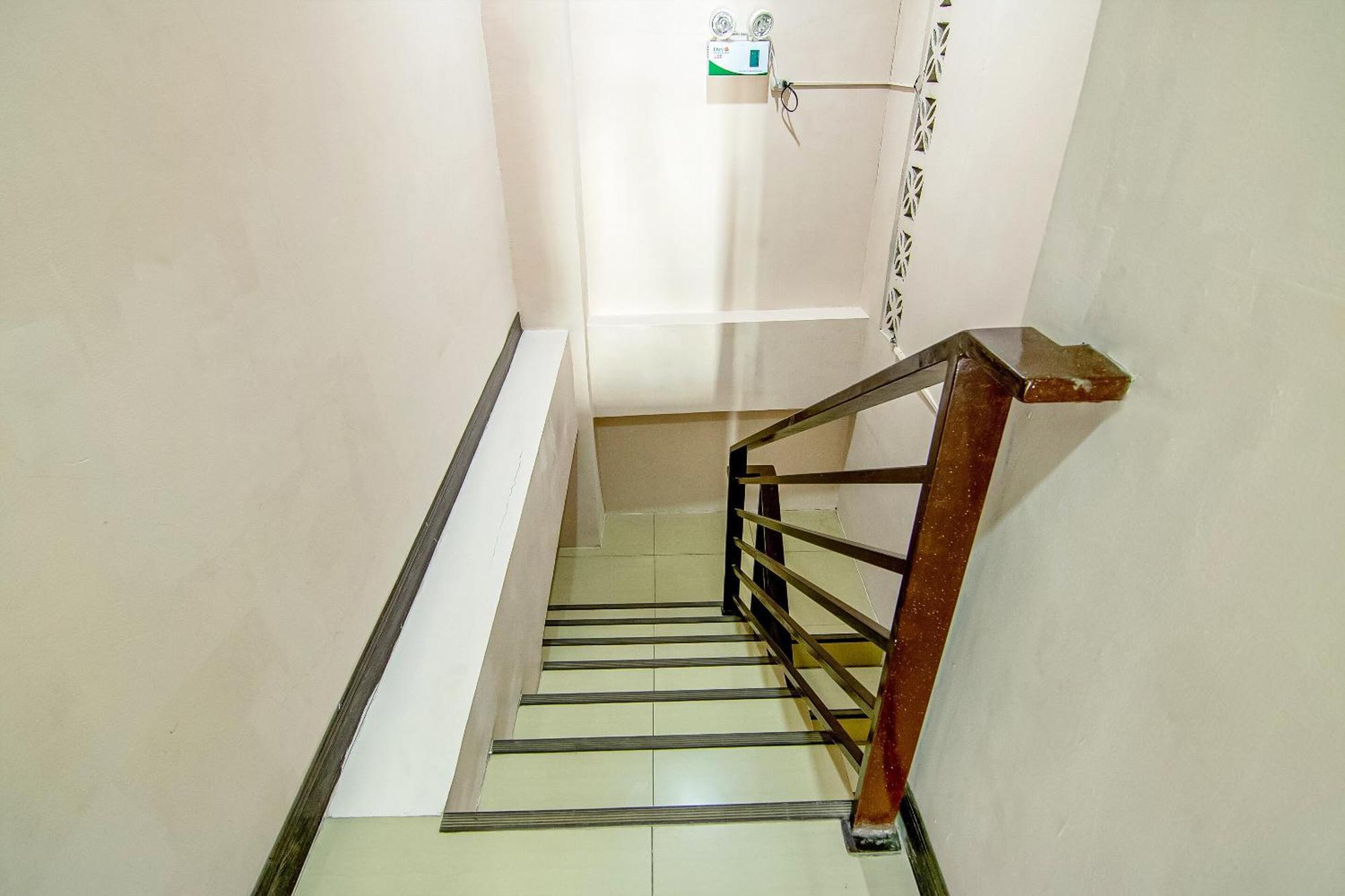Oyo 766 Ichehan Apartments Manila Eksteriør bilde