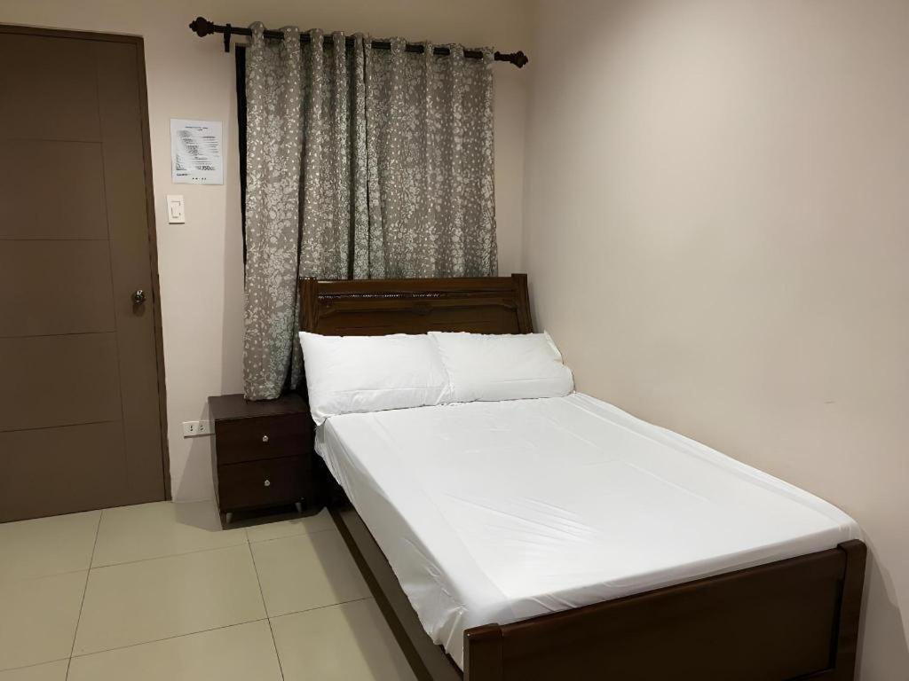 Oyo 766 Ichehan Apartments Manila Eksteriør bilde