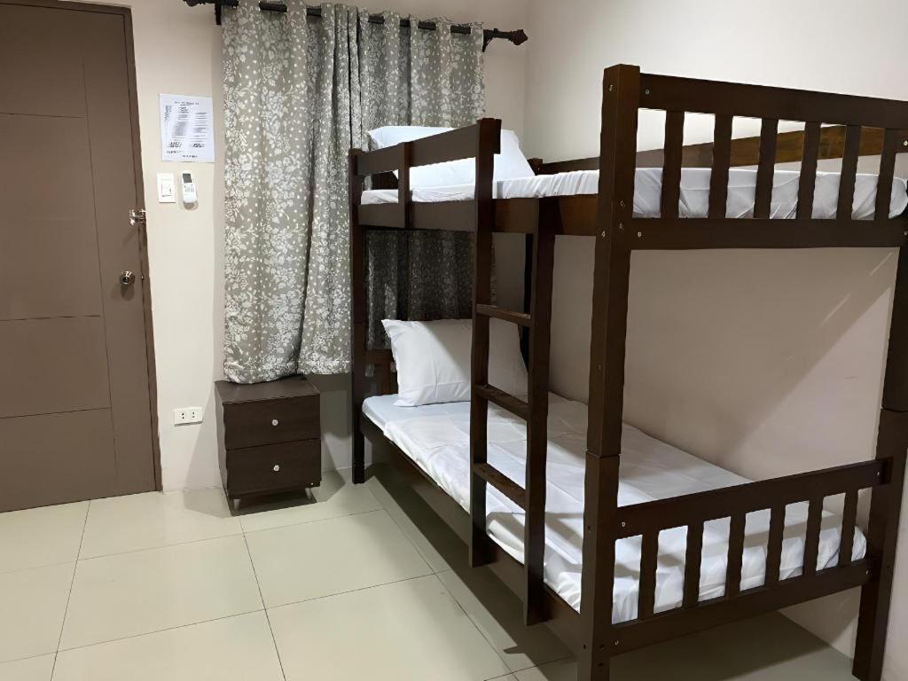 Oyo 766 Ichehan Apartments Manila Eksteriør bilde