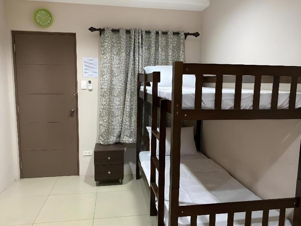 Oyo 766 Ichehan Apartments Manila Eksteriør bilde