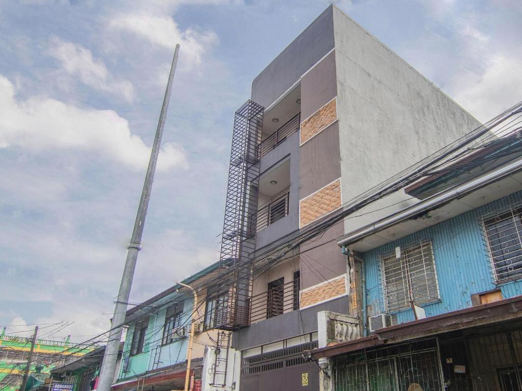Oyo 766 Ichehan Apartments Manila Eksteriør bilde